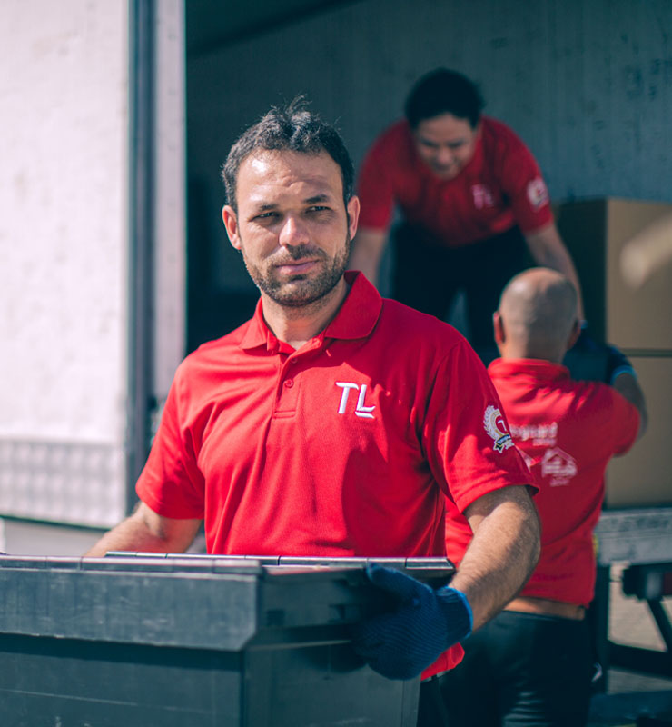 movers and packers in Dubai, UAE with Transguard Living